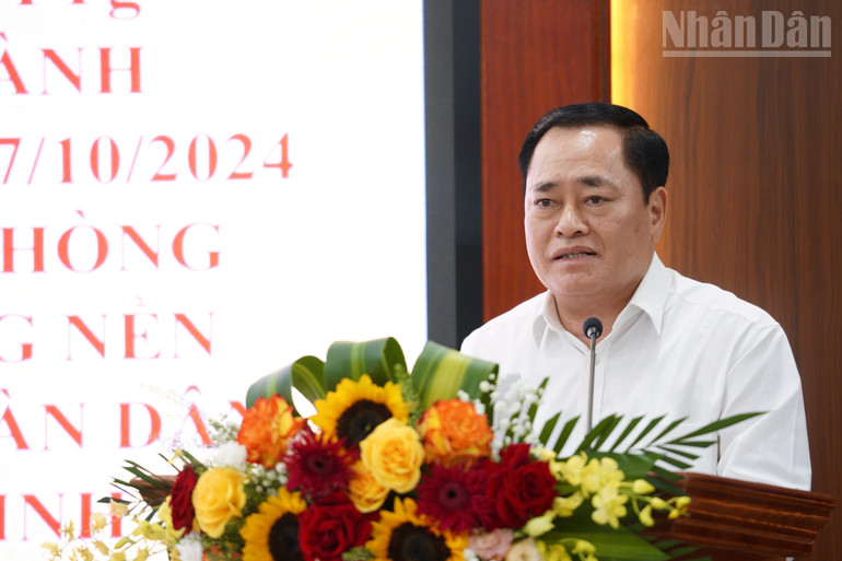 Đồng chí Hồ Tiến Thiệu, Phó Bí thư Tỉnh ủy, Chủ tịch Ủy ban nhân dân tỉnh Lạng Sơn phát biểu chỉ đạo tại hội nghị. ndo_tr_img-0362.jpg