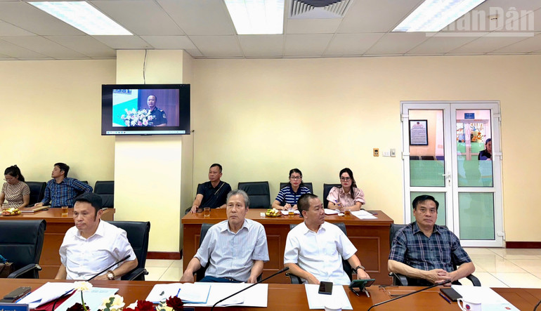 Đại diện Hiệp hội Doanh nghiệp tỉnh Lạng Sơn dự hội nghị. ndo_tr_img-0023.jpg