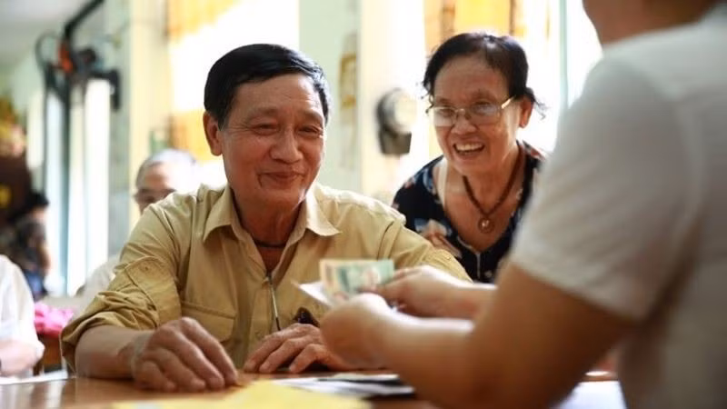 Kéo dài thời gian giải quyết chính sách, chế độ với người làm việc ngoài chỉ tiêu biên chế tại các Hội do Đảng và Nhà nước giao nhiệm vụ ở cấp tỉnh, cấp huyện trước ngày 1/7/2025 theo quy định tại Nghị quyết số 07/2025/NQ-CP.