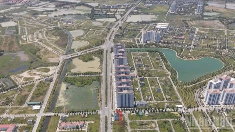 Thị trường đang dịch chuyển từ logic “kỳ vọng tăng giá” sang logic “hiệu quả khai thác-giá trị sử dụng-dòng tiền thực”. (Ảnh: HNV)