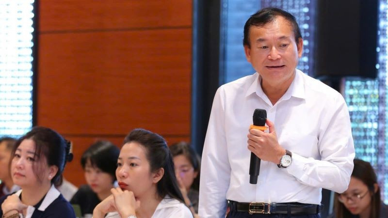 Phó Giáo sư, Tiến sĩ Nguyễn Quang Tuyến, Trưởng khoa Pháp luật kinh tế, Phó Chủ tịch Hội đồng trường đại học Luật Hà Nội. (Ảnh: HNV) livehouse-pgstuyen.jpg
