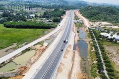Cao tốc đoạn Hòa Liên-Túy Loan. (Ảnh: TÙNG LÂM)