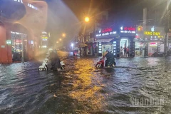 Ngập cục bộ tại tuyến đường Trần Cao Vân (Đà Nẵng) sau trận mưa lớn.