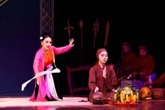 Tiết mục đặc sắc "Thị Màu lên chùa" của Nhà hát Chèo Việt Nam.