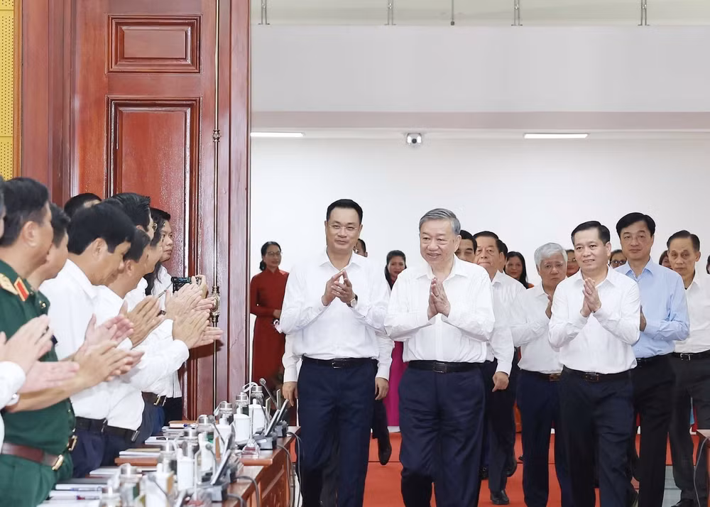 Tổng Bí thư Tô Lâm và các đại biểu. (Ảnh: Thống Nhất/TTXVN)