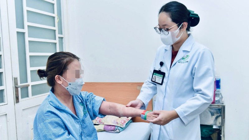 Bệnh nhân T. khi điều trị tại Bệnh viện Quân y 175.