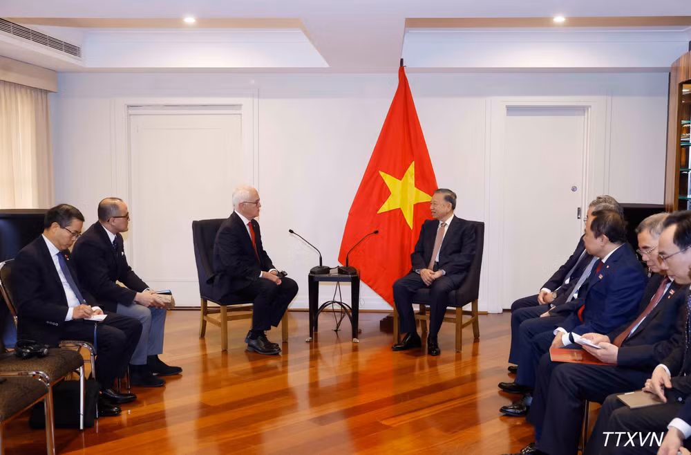 vna-potal-tong-bi-thu-chu-tich-nuoc-to-lam-tiep-nguyen-thu-tuong-australia-malcolm-turnbull-ac-8948731-5378.jpg
