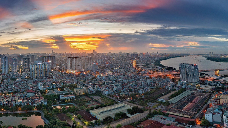 vna-potal-xao-xuyen-chieu-thu-ha-noi-7608192.jpg