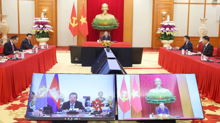 Quang cảnh cuộc điện đàm. (Ảnh: TTXVN) vna-potal-tong-bi-thu-to-lam-dien-dam-voi-chu-tich-dang-nhan-dan-campuchia-hun-sen-8211161-1859.jpg