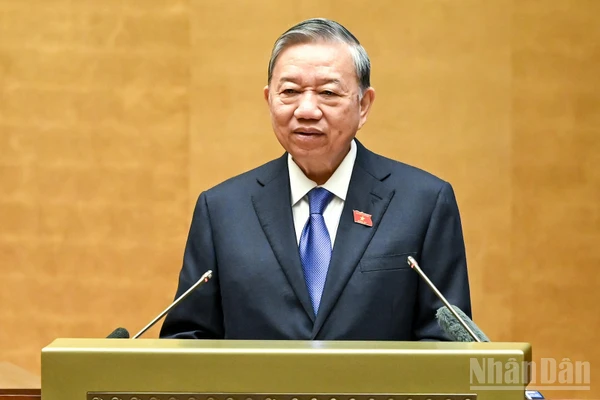 Tổng Bí thư Tô Lâm phát biểu chỉ đạo Hội nghị. (Ảnh: DUY LINH) 