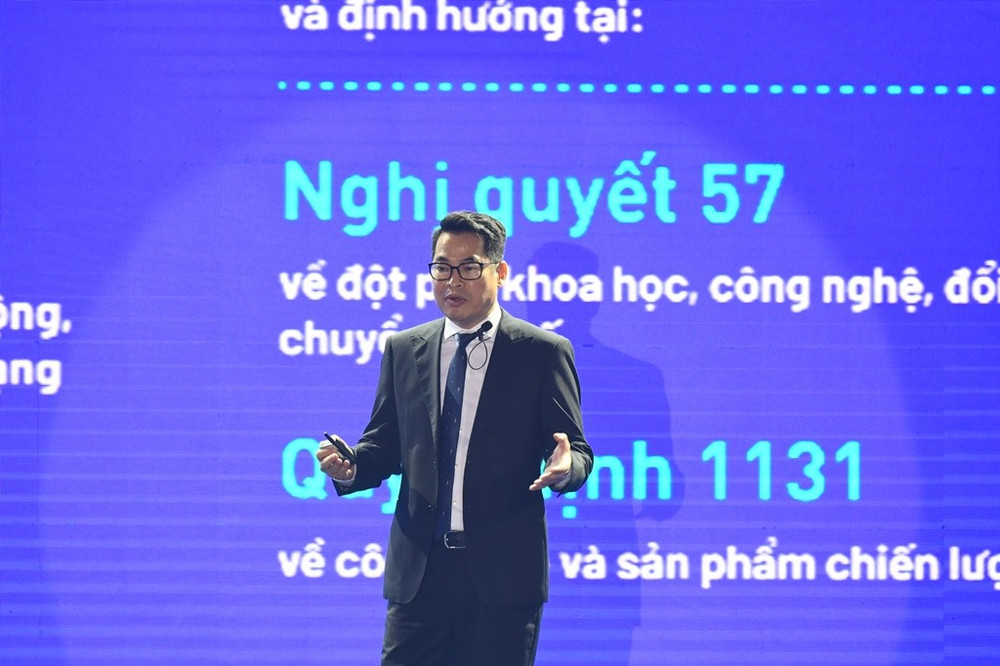 Ông Vũ Duy Hiền, Tổng giám đốc NCS phát biểu. ong-vu-duy-hien-03.jpg