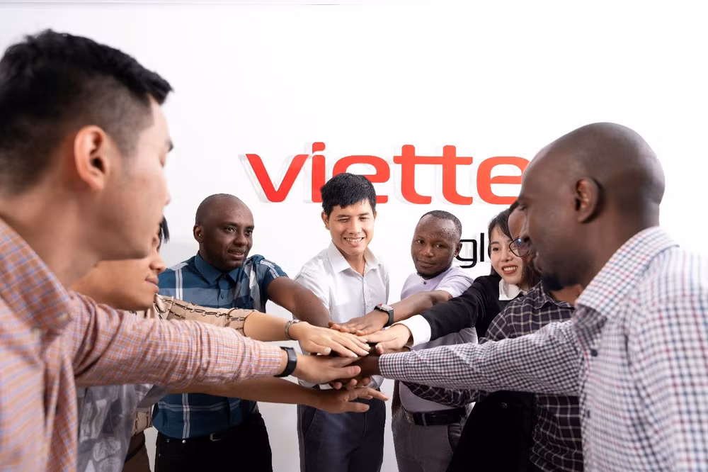 viettel-global-2712.jpg