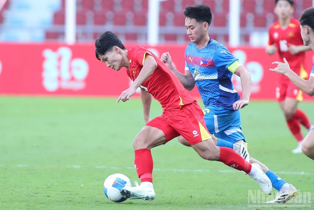 U22 Việt Nam sẽ chạm trái U22 Thái Lan trong trận chung kết diễn ra lúc 19 giờ 30 phút.