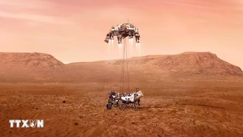 Tàu thám hiểm Perseverance của NASA hạ cánh xuống sao Hỏa. (Ảnh: THX/TTXVN)