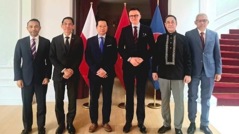Đại sứ ASEAN tại Ba Lan thúc đẩy hợp tác thương mại và chuyển đổi số