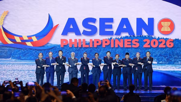 Thủ tướng Lê Minh Hưng cùng Trưởng đoàn các nước ASEAN tham dự phiên khai mạc Hội nghị Cấp cao ASEAN lần thứ 48. (Ảnh: Dương Giang/TTXVN)