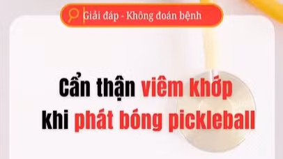 [Video] Cẩn thận viêm khớp khi phát bóng pickleball