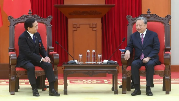 Tổng Bí thư Tô Lâm tiếp Thống đốc tỉnh Kanagawa (Nhật Bản) Kuroiwa Yuji.