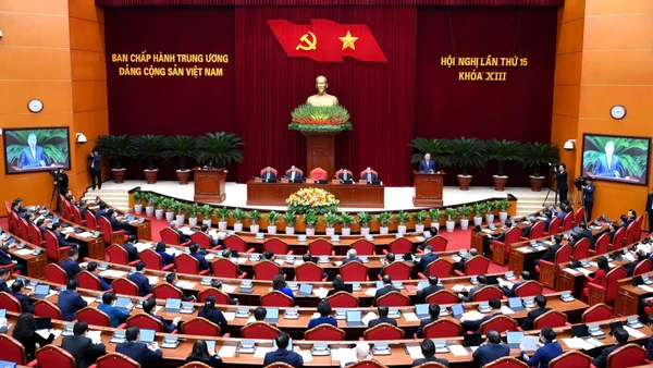 Hội nghị lần thứ 15 Ban Chấp hành Trung ương Đảng Cộng sản Việt Nam khóa XIII khai mạc trọng thể tại Thủ đô Hà Nội. 