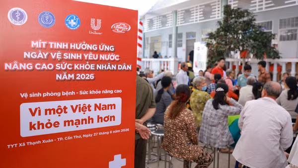Quang cảnh Mít-tinh hưởng ứng Ngày Vệ sinh yêu nước 2026 tại TP Cần Thơ.