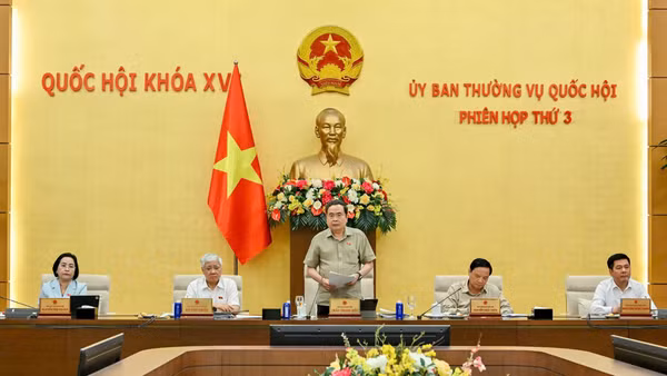 Chủ tịch Quốc hội Trần Thanh Mẫn phát biểu tại Phiên họp thứ 3 của Ủy ban Thường vụ Quốc hội ngày 23/6/2026. (Ảnh: THỦY NGUYÊN)