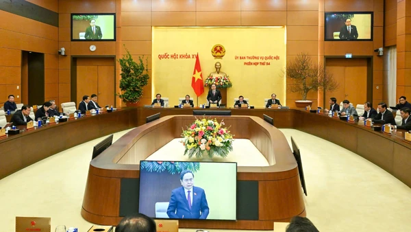 Quang cảnh Phiên họp thứ 54 của Ủy ban Thường vụ Quốc hội. (Ảnh: DUY LINH)