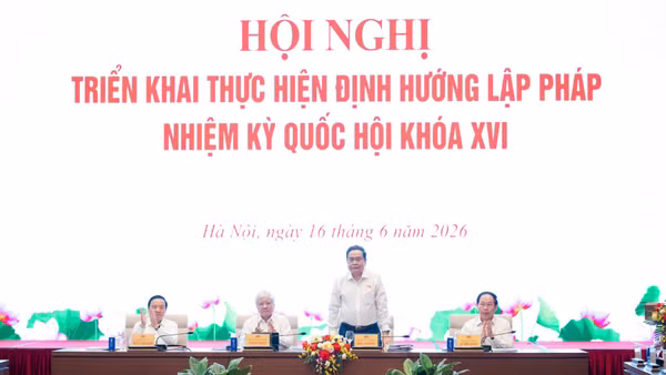 Chủ tịch Quốc hội Trần Thanh Mẫn chủ trì Hội nghị. (Ảnh: DUY LINH)