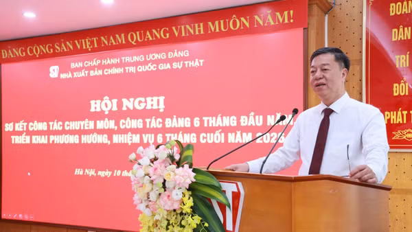 Tiếp tục khẳng định vai trò là ngọn cờ đầu về xuất bản chính trị, lý luận của Đảng