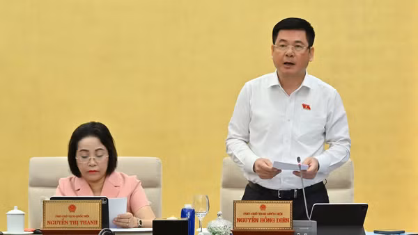 Việc cắt giảm ngành, nghề đầu tư kinh doanh có điều kiện phải bảo đảm thực chất