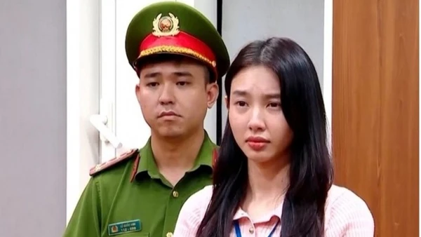 Bị can Nguyễn Thúc Thùy Tiên.