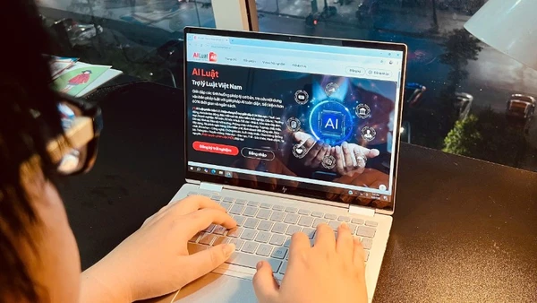 Ngày càng có nhiều người dân tiếp cận các dịch vụ số trên môi trường điện tử.