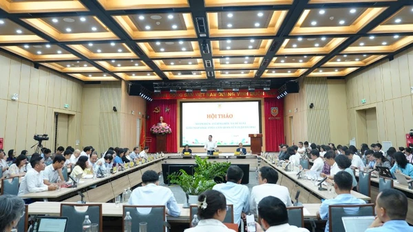 Quang cảnh hội thảo.