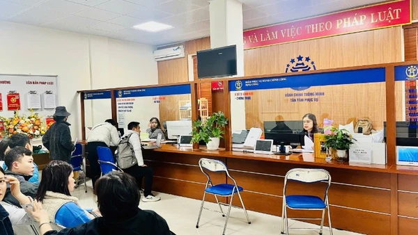 Cải cách thủ tục hành chính đem lại tiện ích thực sự cho người dân.