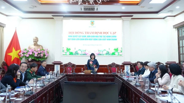 Quang cảnh cuộc họp thẩm định