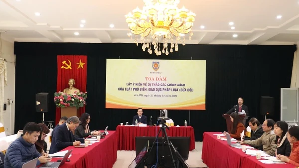 Quang cảnh Tọa đàm.