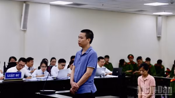 Bị cáo Phạm Vũ Khiêm, Giám đốc Công ty Herbitech tại phiên tòa.