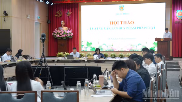 Quang cảnh hội thảo.