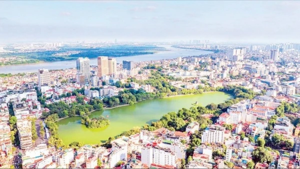 Quy hoạch có tầm nhìn 100 năm sẽ tạo nền tảng cho Thủ đô Hà Nội phát triển bền vững. (Ảnh: ĐĂNG QUANG)