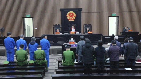 Mọi hành vi tại phiên tòa đều phải bảo đảm sự tôn nghiêm, tập trung cho công tác xét xử.