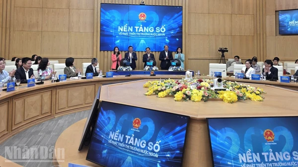 Bộ Công thương tổ chức lễ khai trương nền tảng số về phát triển thị trường nước ngoài.