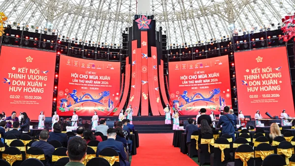 Lễ Bế mạc Hội chợ Mùa Xuân 2026 sẽ diễn ra vào 20 giờ tối 13/2.