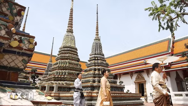 Khách du lịch tại Bangkok, Thái Lan. (Ảnh: THX/TTXVN)
