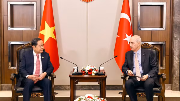 Chủ tịch Quốc hội Trần Thanh Mẫn hội kiến Chủ tịch Quốc hội Thổ Nhĩ Kỳ.