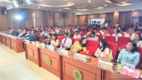 Đại biểu tham dự Lễ công bố.