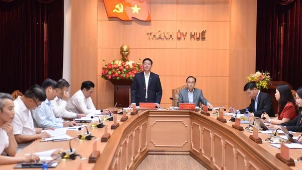 Đoàn kiểm tra, giám sát số 21 của Bộ Chính trị thông qua dự thảo báo cáo kết quả giám sát năm 2026 đối với Ban Thường vụ Thành ủy Huế. (Ảnh: Đ.Quang)