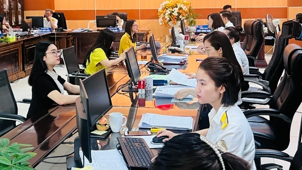 Thu ngân sách nhà nước 9 tháng đầu năm 2025 đạt 96% dự toán năm. (Ảnh: MINH PHƯƠNG)