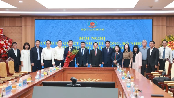 Đồng chí Tạ Anh Tuấn được bổ nhiệm giữ chức Thứ trưởng Bộ Tài chính. (Ảnh: THUỲ LINH) 