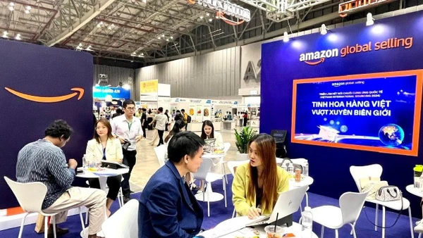 Trong 5 năm gần đây, số lượng sản phẩm từ các doanh nghiệp Việt Nam bán ra trên nền tảng Amazon đã tăng hơn 300%. (Nguồn AMAZON GLOBAL Selling Việt Nam)