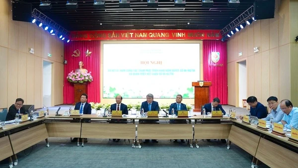 Quang cảnh hội nghị.