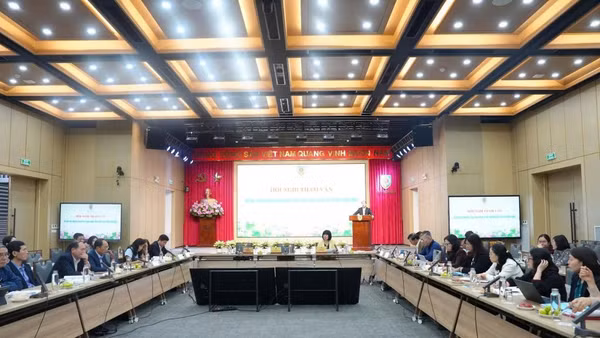 Hội nghị tham vấn về hồ sơ chính sách dự thảo Luật Hòa giải ở cơ sở (sửa đổi). Nguồn: Tạp chí Dân chủ và Pháp luật